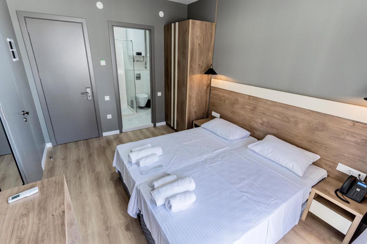 Boulevard Apartments Batoumi Extérieur photo